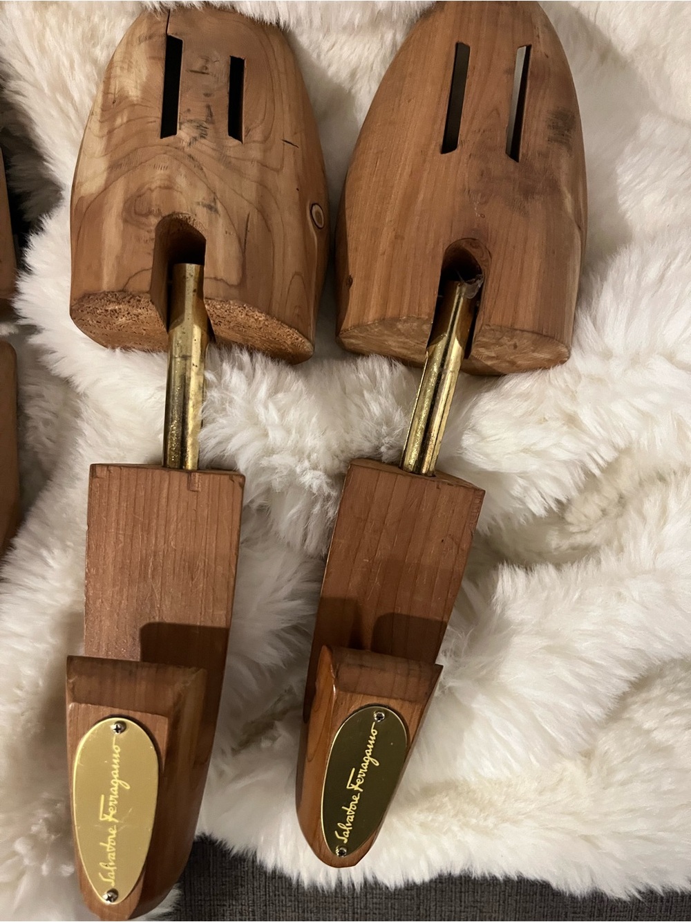 SALVATORE FERRAGAMO Wooden Shoe Trees in Warm Brown with GOLD LOGO, ORIG $169+!